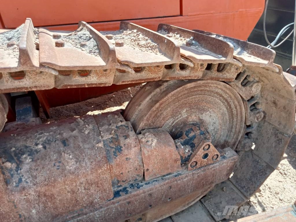 Fiat-Hitachi D 180 Vikšriniai buldozeriai