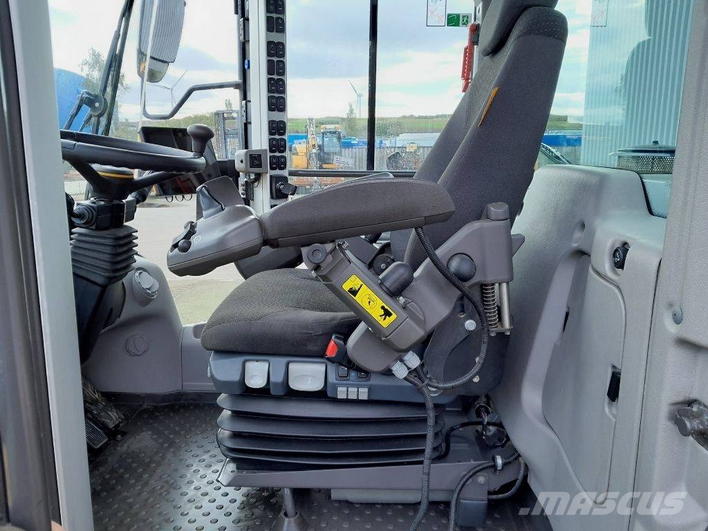 Volvo L120 H Super Long Boom لوادر بعجل