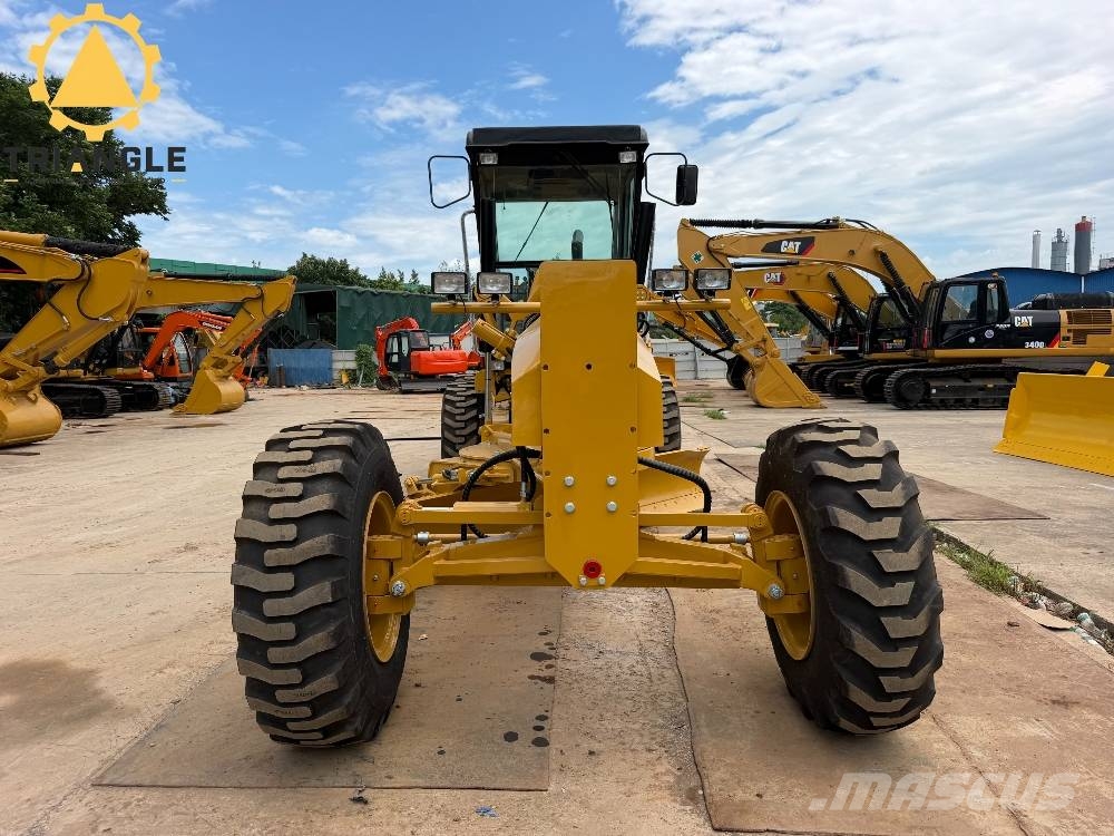 CAT 140 G Greideriai