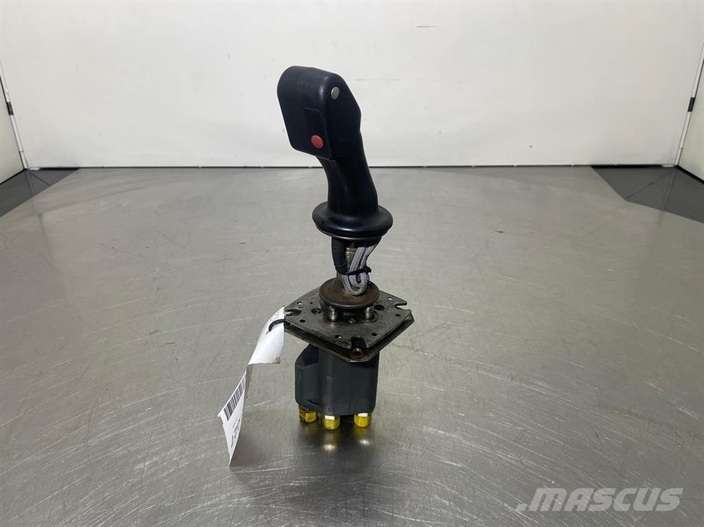 Ahlmann AZ210-23102114-Servo valve/Servoventil links هيدروليات