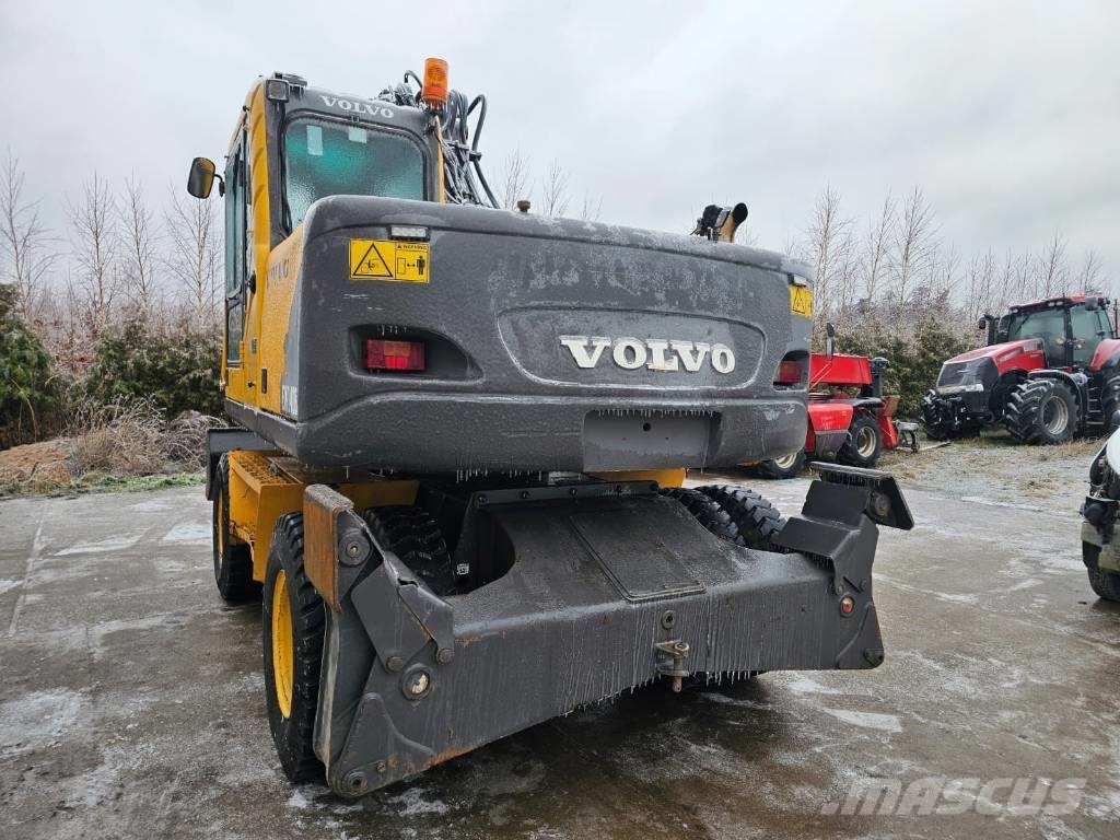 Volvo EW 140 B Колесни екскаватори