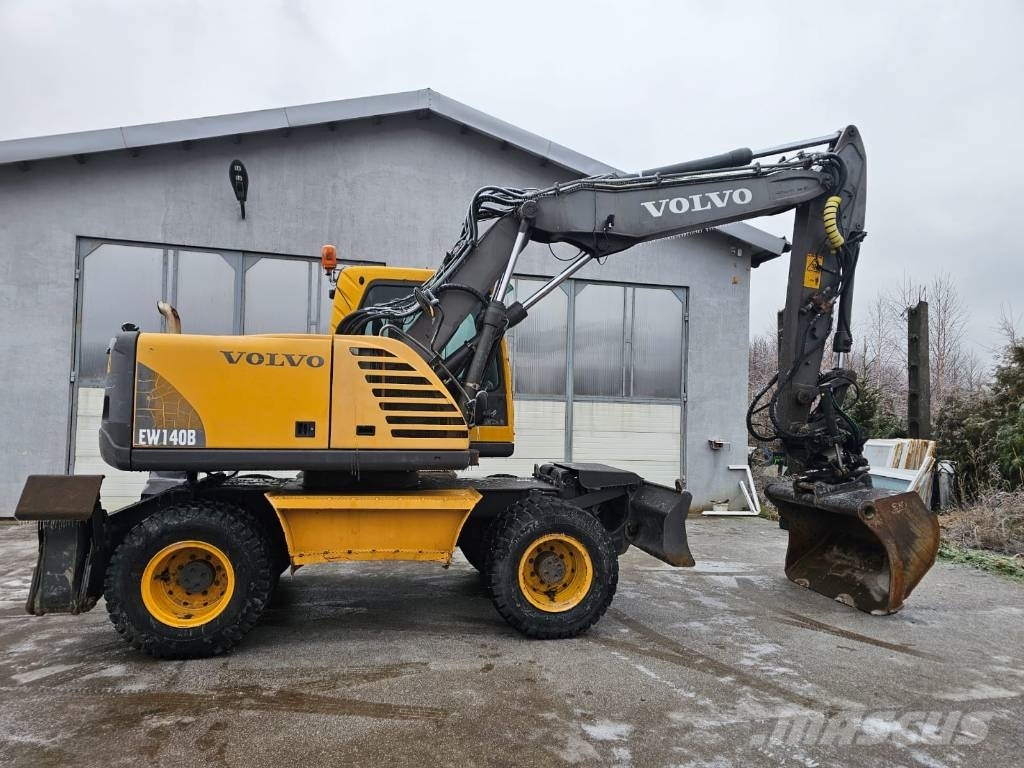 Volvo EW 140 B Колесни екскаватори