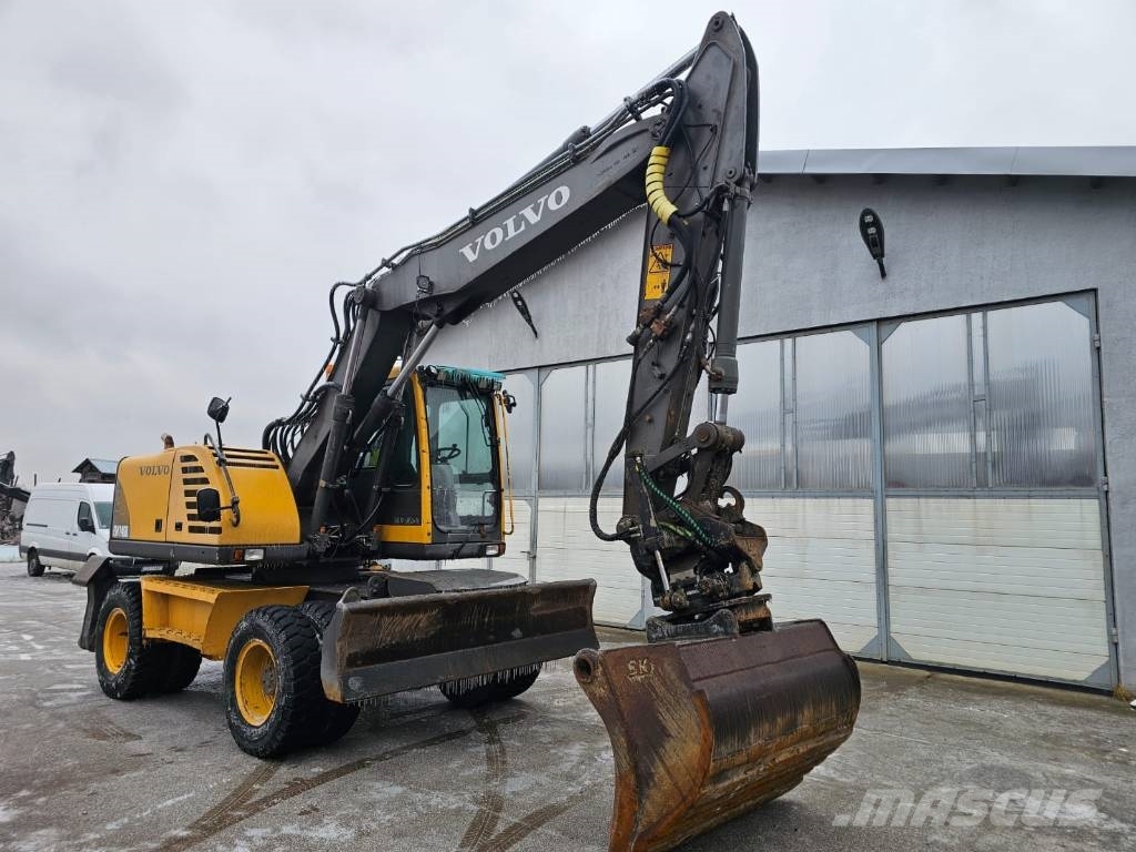 Volvo EW 140 B Колесни екскаватори