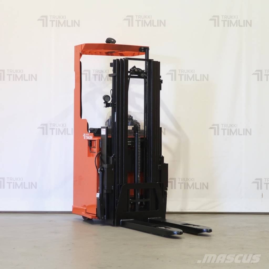 Toyota SSE135L شاحنات مناولة ذاتية الدفع