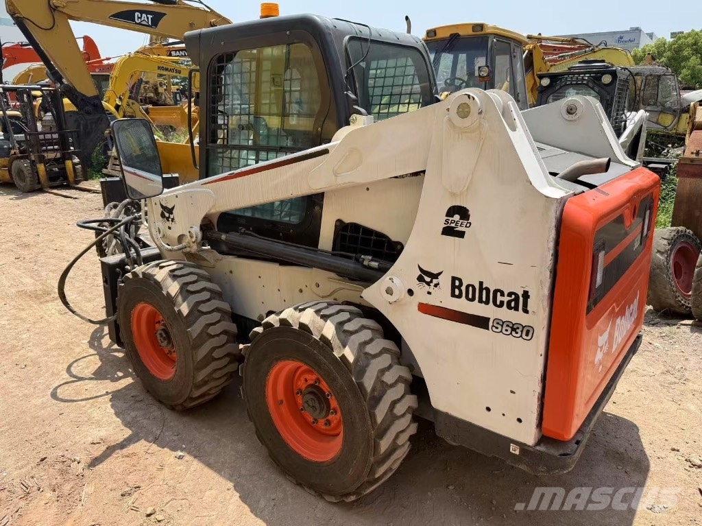 Bobcat S 630 스키드로더