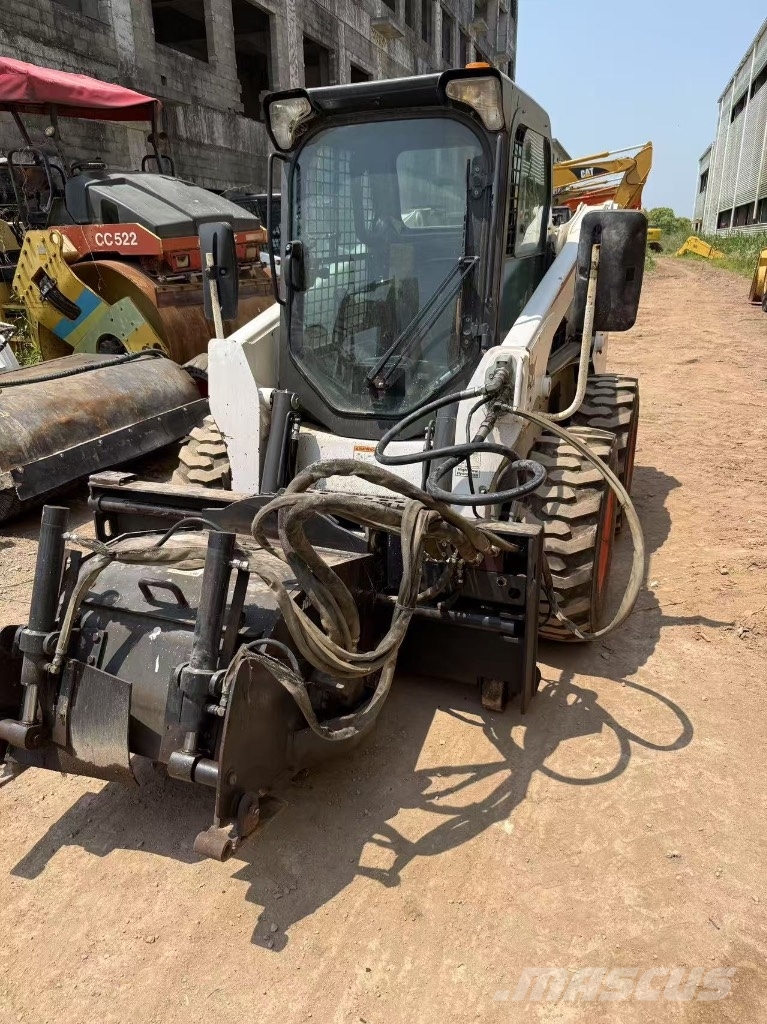 Bobcat S 630 스키드로더