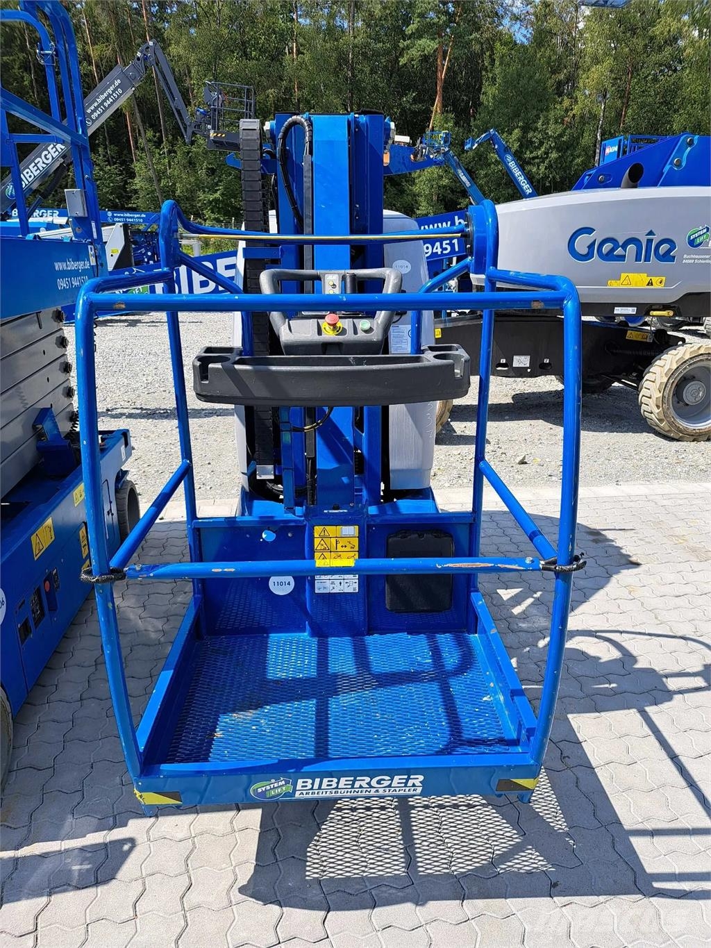 JLG Toucan 10E-L Gelenkteleskoparbeitsbühnen