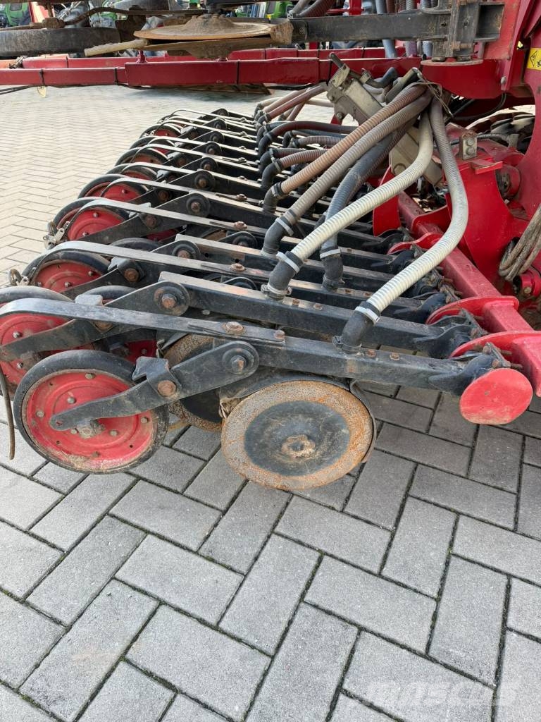 Horsch Pronto 8 DC 드릴