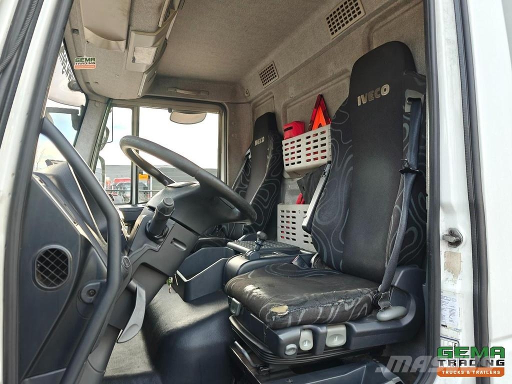 Iveco Eurocargo 120E22 Daycab Euro 5 - Manual transmissi شاحنات بغطاء جانبي