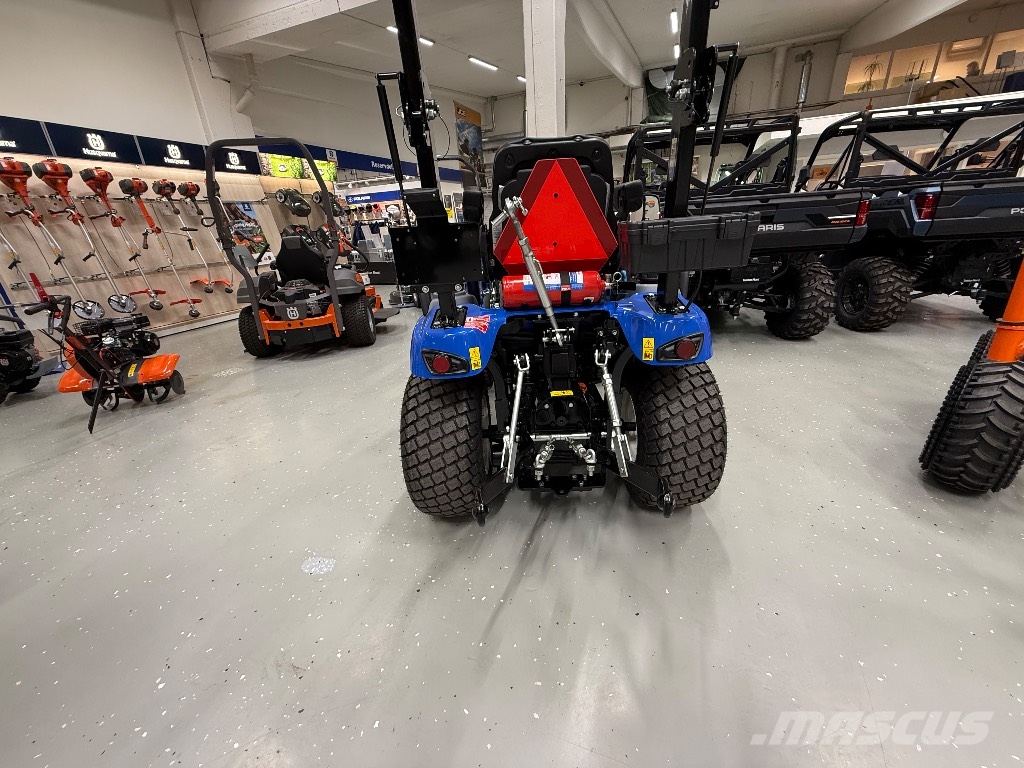 New Holland Boomer 25 med lastare ny! الجرارات
