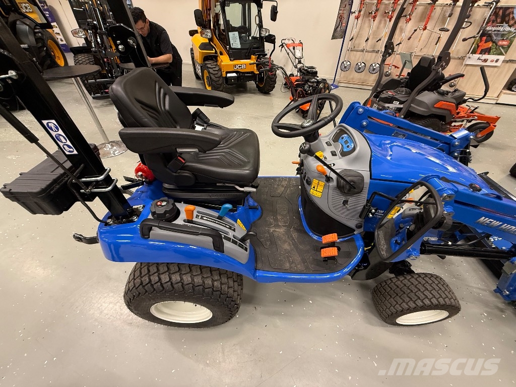 New Holland Boomer 25 med lastare ny! الجرارات