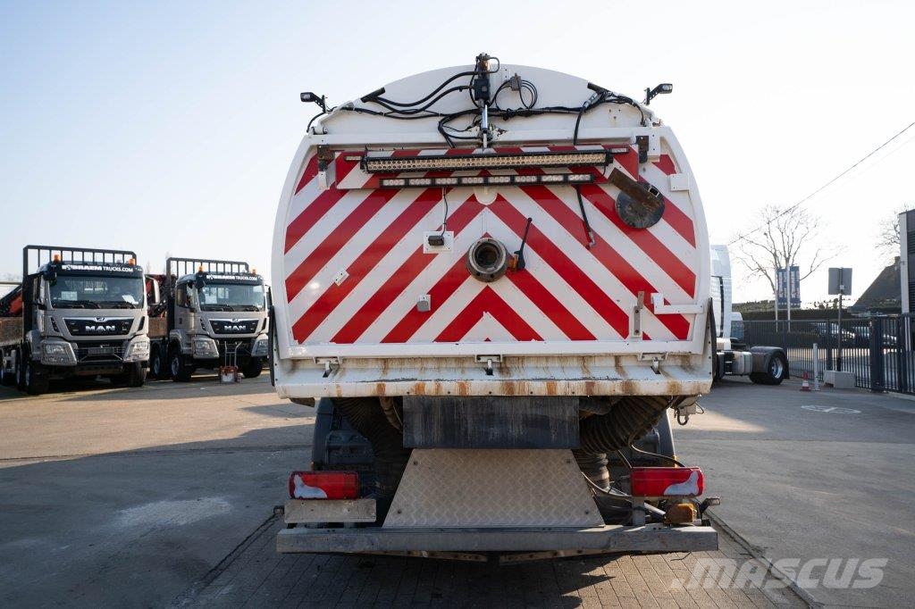 Scania P280 - SCHORLINGER OPTIFANT 70 Камиони за почистване