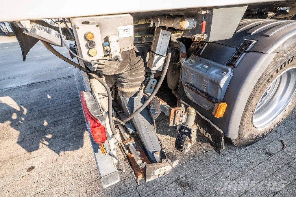 Scania P280 - SCHORLINGER OPTIFANT 70 Камиони за почистване