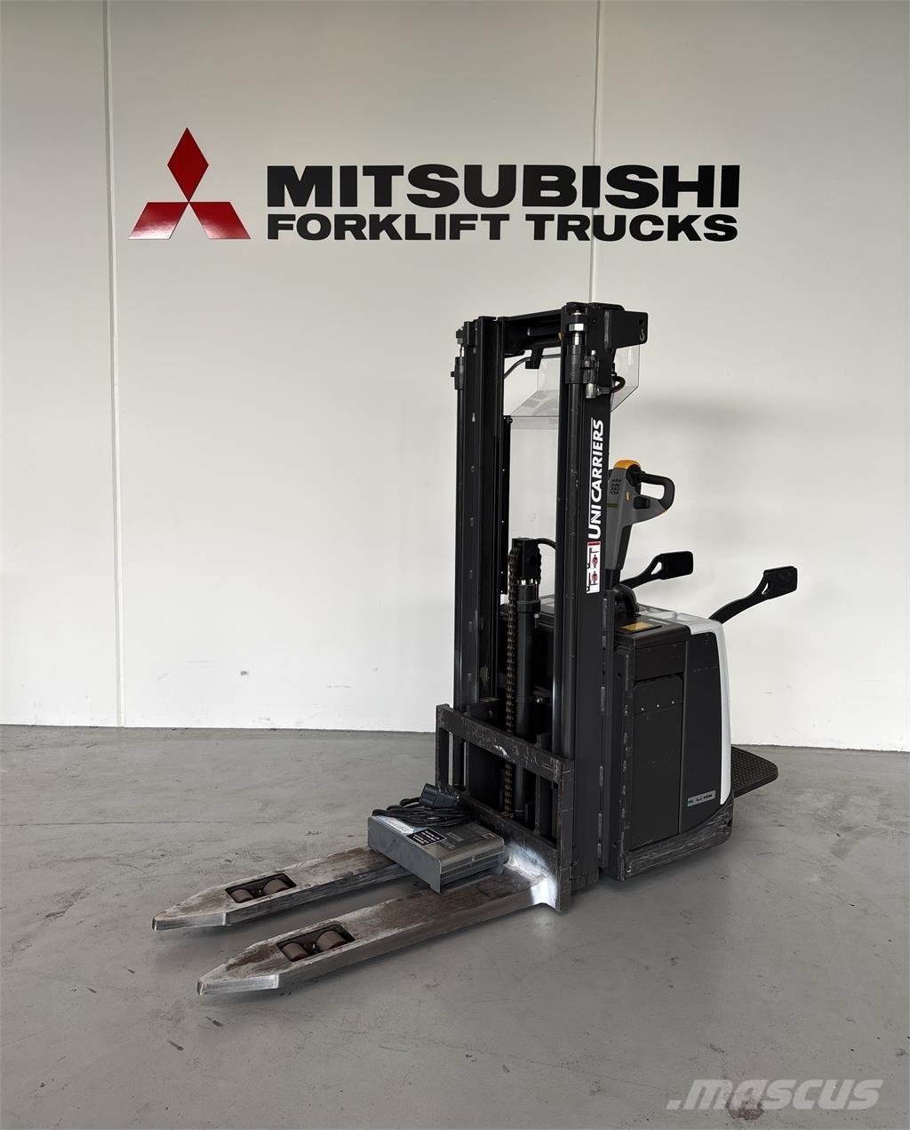 Atlet PSP160 Stand-in stackers