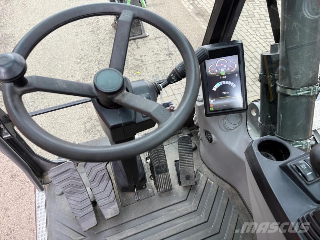 Volvo EWR150E حفارات بعجل