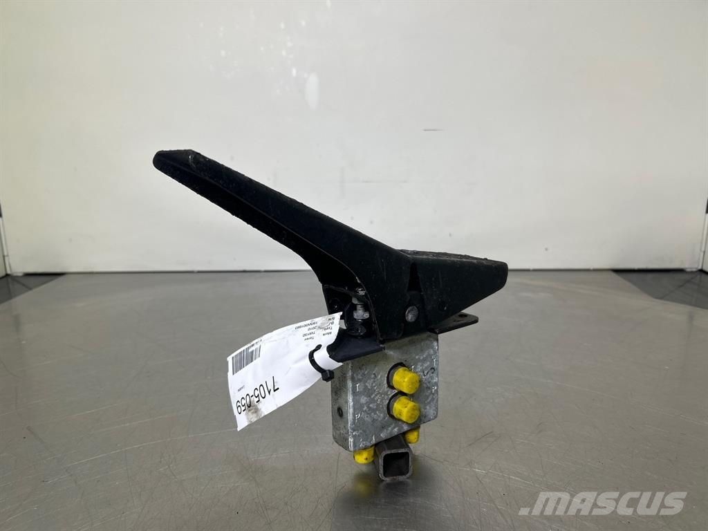Terex TW150-Atlas 6073926-Pedal/Pedaal Kabiner og interiør