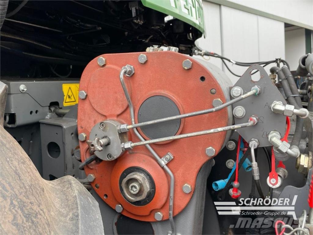 Fendt KATANA 85 + KEMPER 390PLUS + KEMPER 3002 Silokombainid
