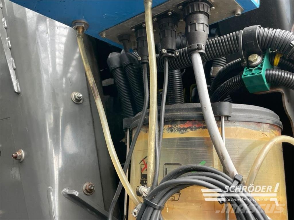 Fendt KATANA 85 + KEMPER 390PLUS + KEMPER 3002 Silokombainid