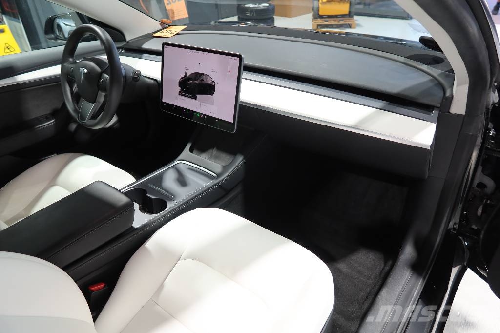 Tesla 3 PERFORMANCE Voiture