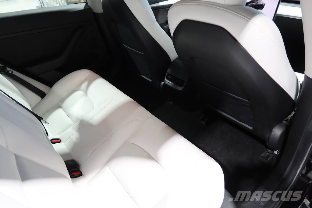 Tesla 3 PERFORMANCE Voiture