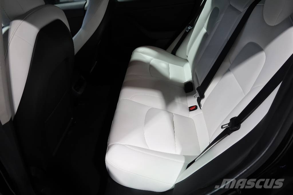 Tesla 3 PERFORMANCE Voiture