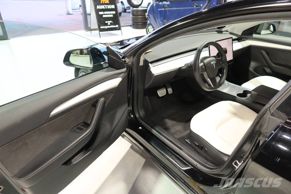 Tesla 3 PERFORMANCE Voiture