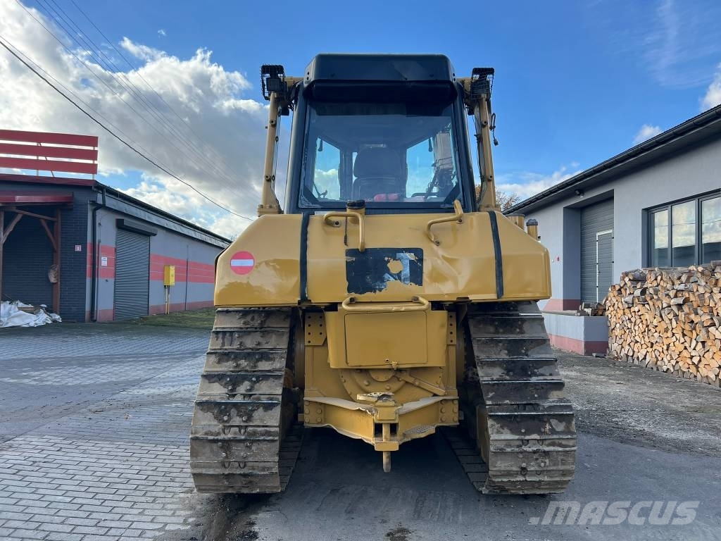 CAT D 6 N XL 履帶推土機
