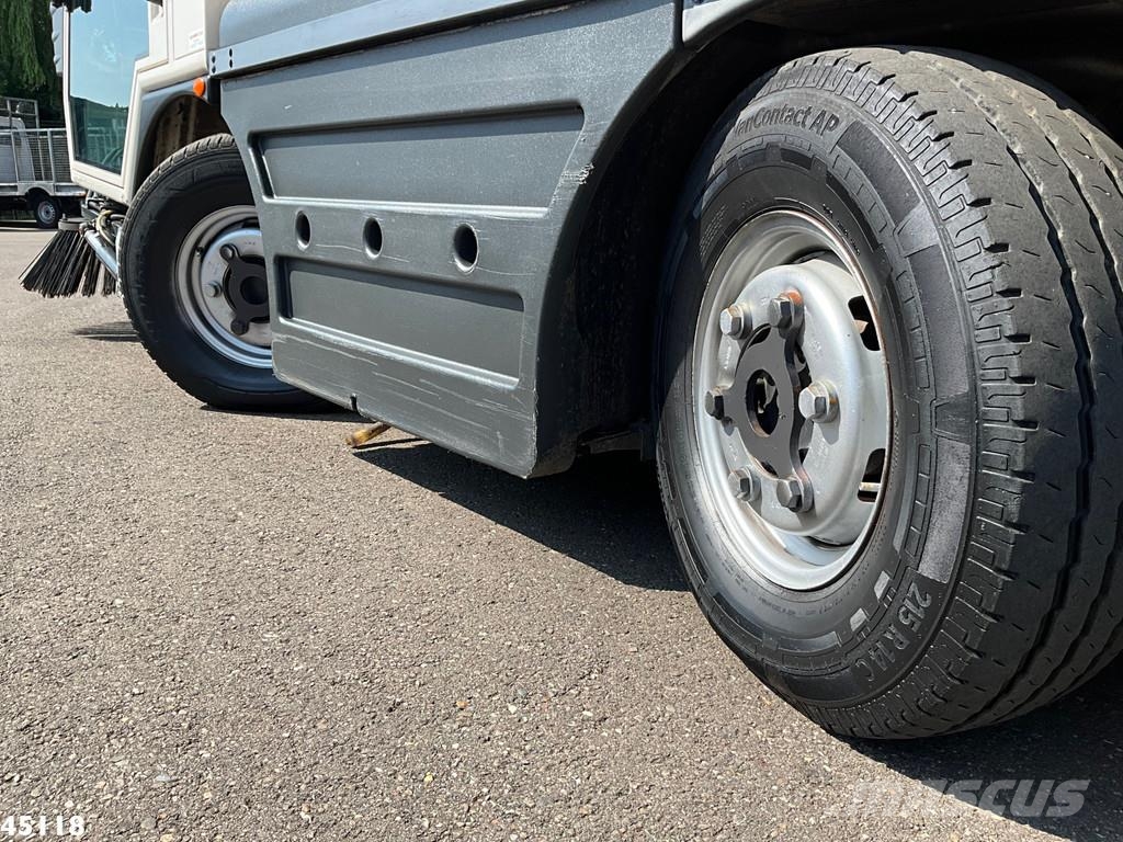 Schmidt Swingo Compact 200 Euro 6 청소 트럭