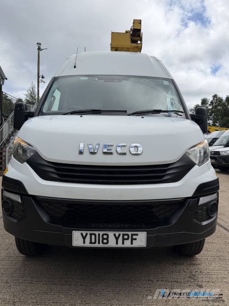 Iveco Daily Versalift EST 46 NF Cherry Picker المنصات الهوائية المثبتة على شاحنة