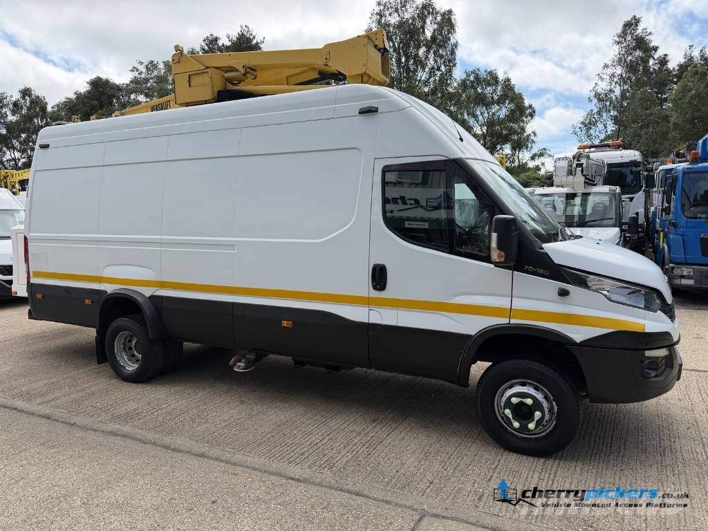 Iveco Daily Versalift EST 46 NF Cherry Picker المنصات الهوائية المثبتة على شاحنة