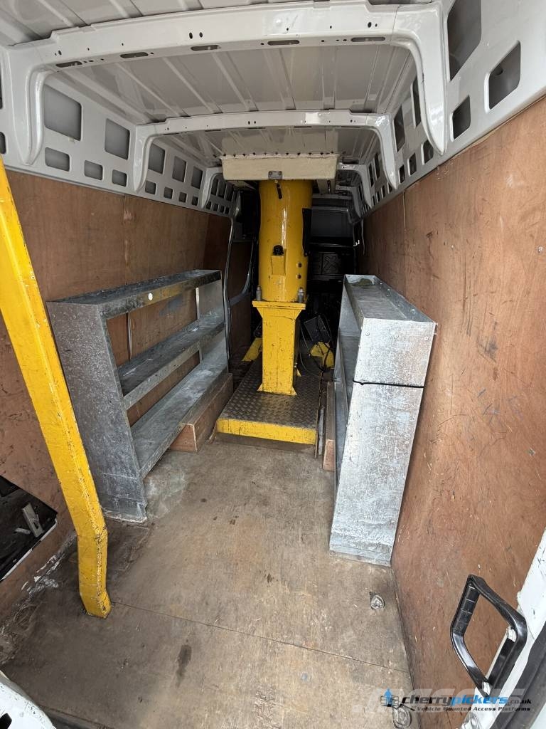 Iveco Daily Versalift EST 46 NF Cherry Picker المنصات الهوائية المثبتة على شاحنة