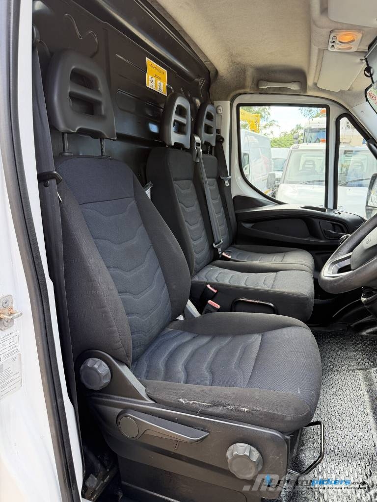 Iveco Daily Versalift EST 46 NF Cherry Picker المنصات الهوائية المثبتة على شاحنة