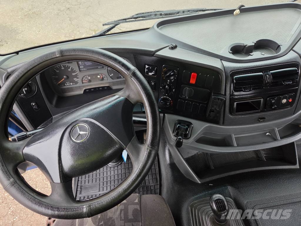 Mercedes-Benz AXOR 1828 + 1833 4x2 chassis, blatt/blatt Kamioni sa otvorenim sandukom