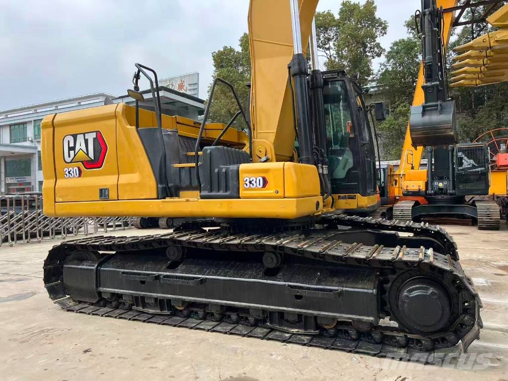 CAT 330 Bagri goseničarji
