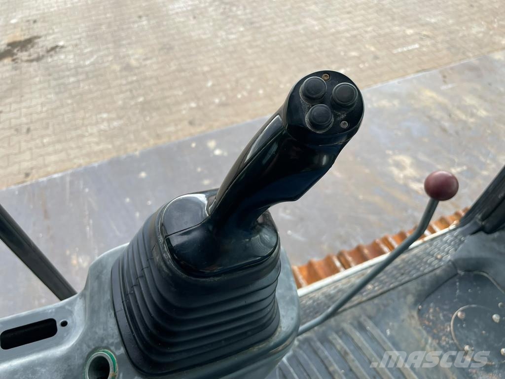 Liebherr R950 SHD (R944 / R945 / R946) حفارات زحافة