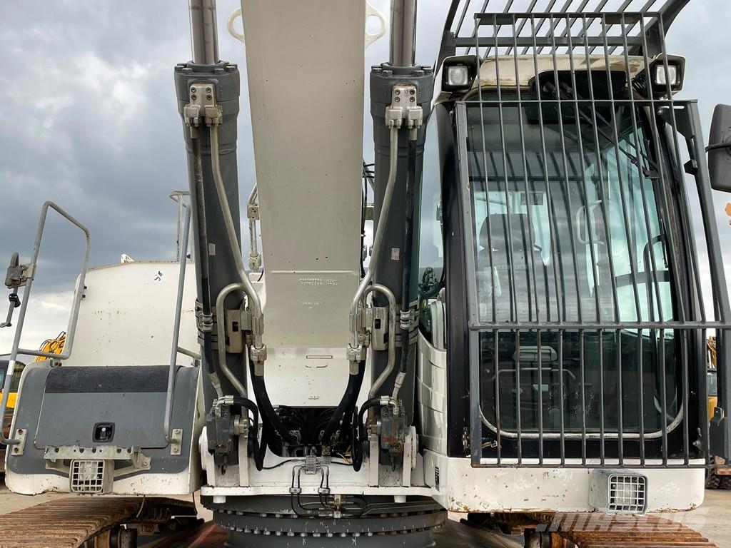 Liebherr R950 SHD (R944 / R945 / R946) حفارات زحافة