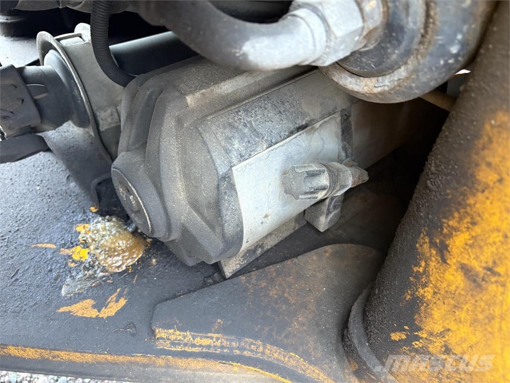 JCB 413K pyöräkuormaaja Cargadoras sobre ruedas