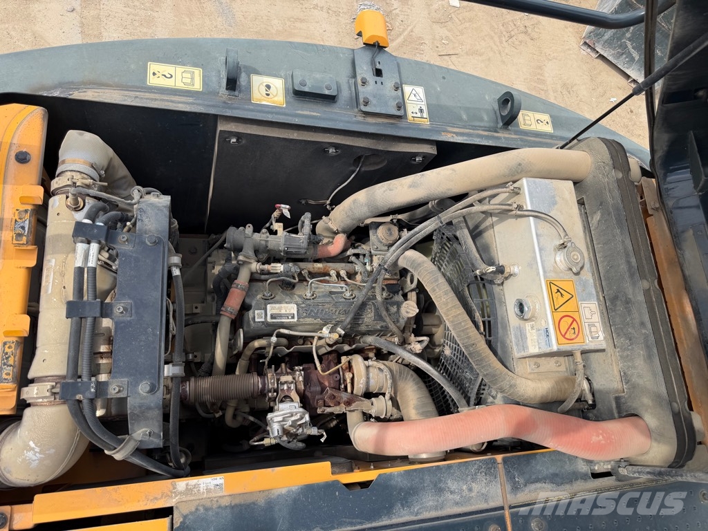 Hyundai HX 140L C Верижен екскаватор