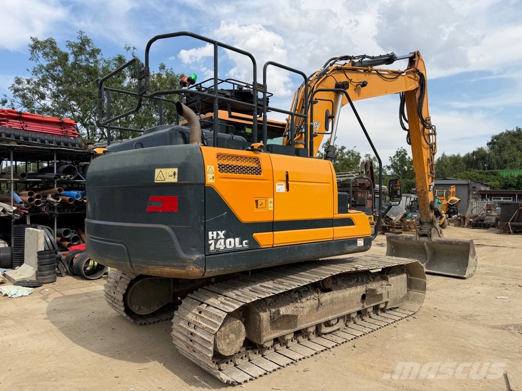 Hyundai HX 140L C Верижен екскаватор