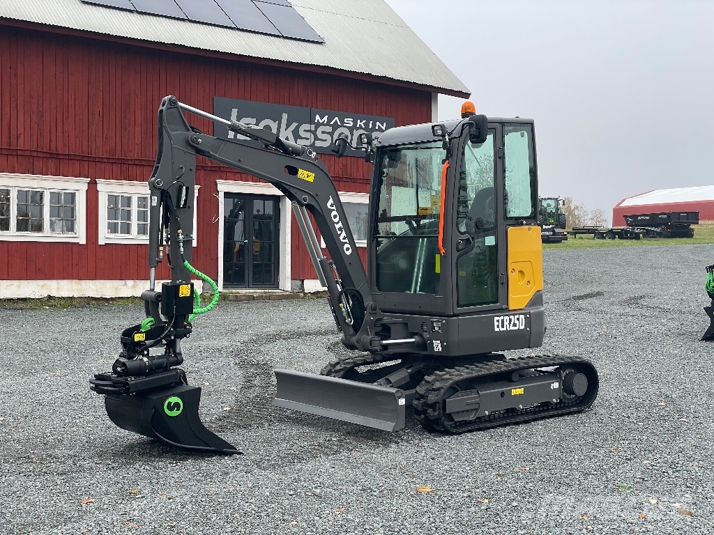 Volvo ECR25D Steelwrist X04 ink Grip - 26 Mini excavators < 7t (Mini diggers)