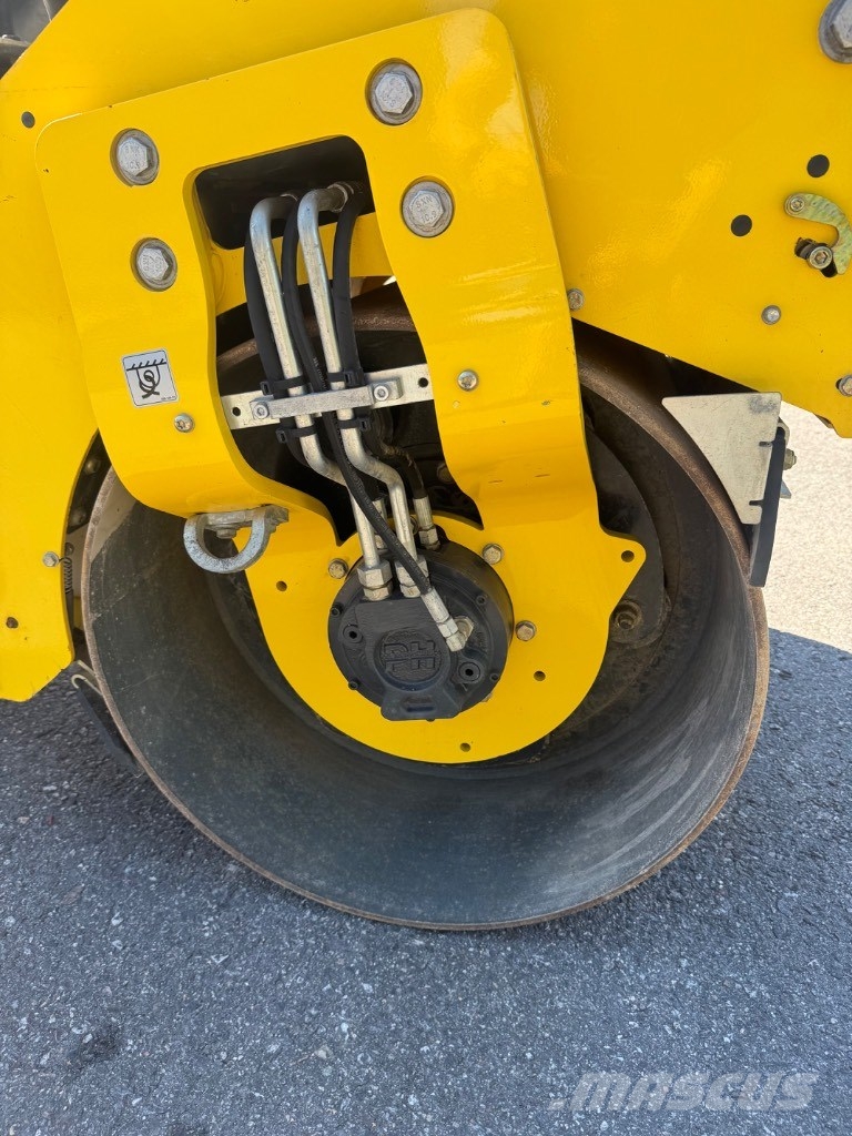 Bomag BW 100 AD-5 Tvilling tromle