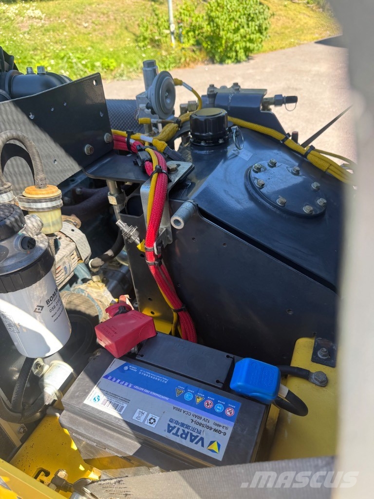 Bomag BW 100 AD-5 Tvilling tromle