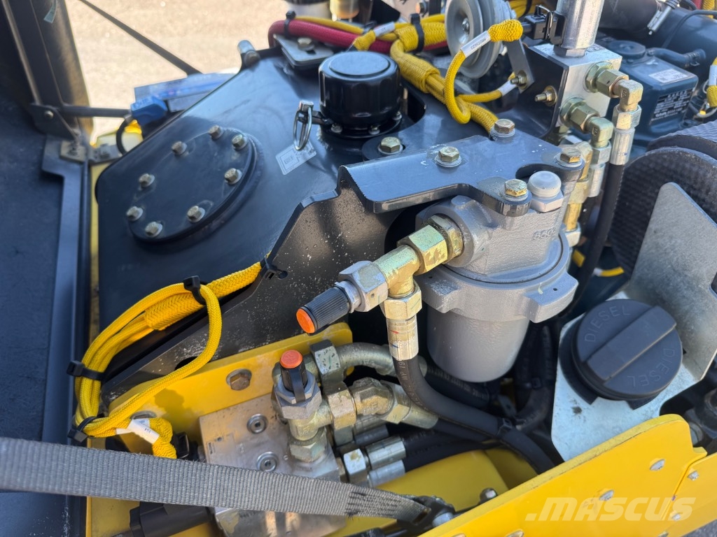 Bomag BW 100 AD-5 Tvilling tromle