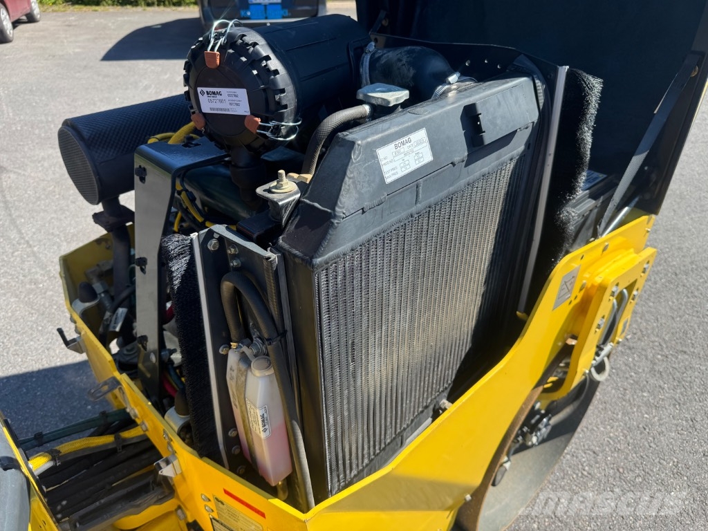 Bomag BW 100 AD-5 Tvilling tromle