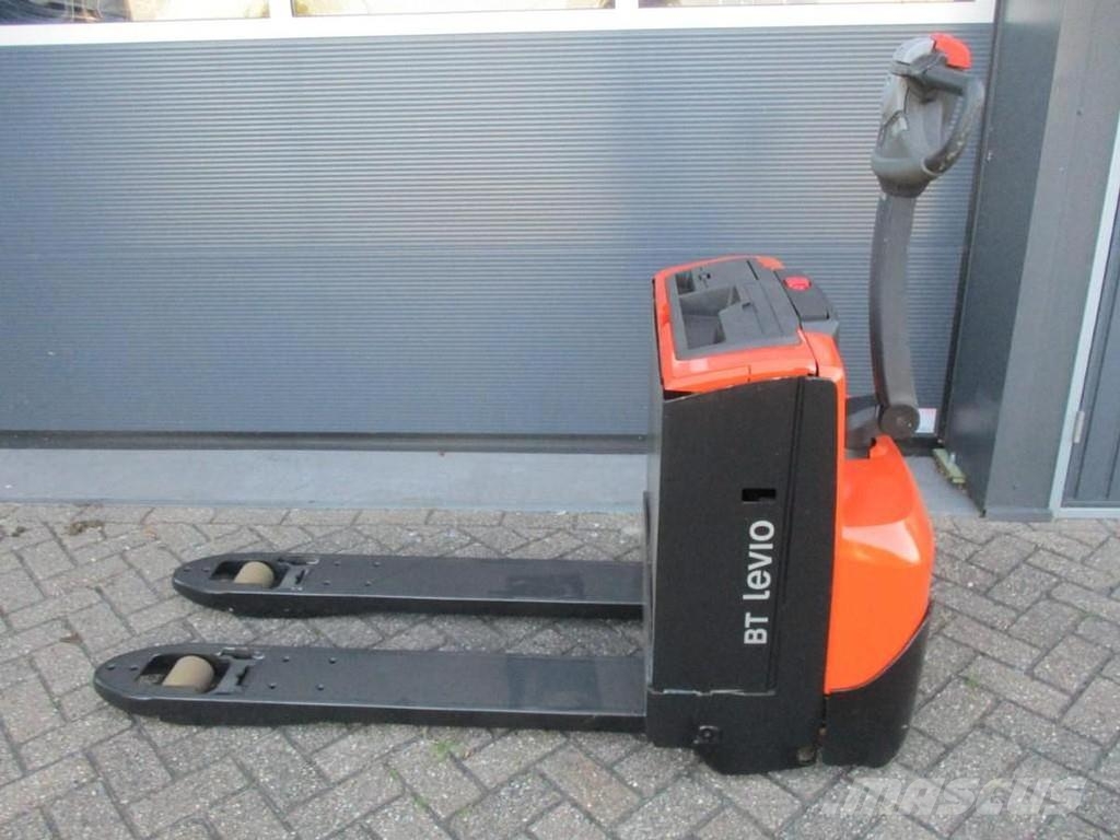 Cesab P218 Nisko podizni električni viljuškar