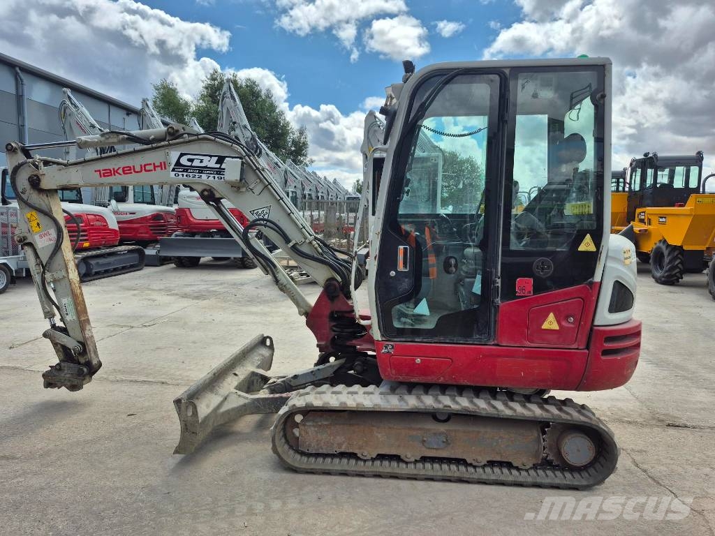 Takeuchi TB240 Miniescavatori