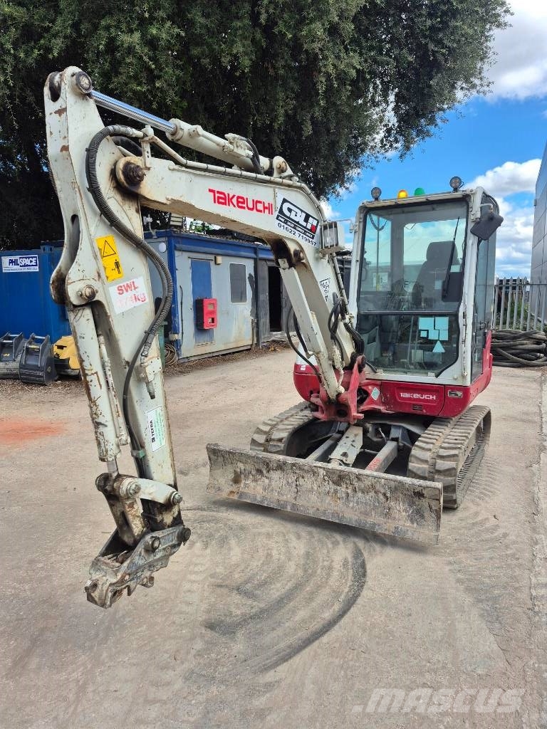 Takeuchi TB240 Miniescavatori