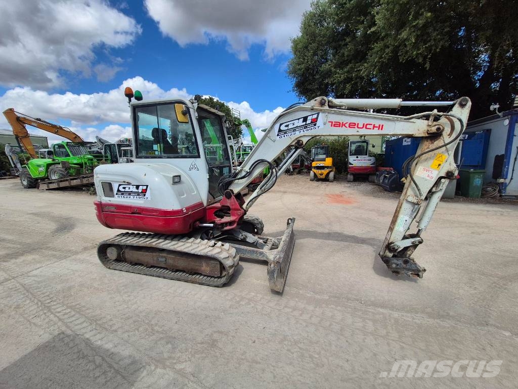 Takeuchi TB240 Miniescavatori