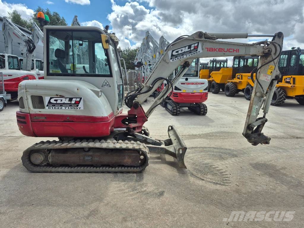Takeuchi TB240 Miniescavatori