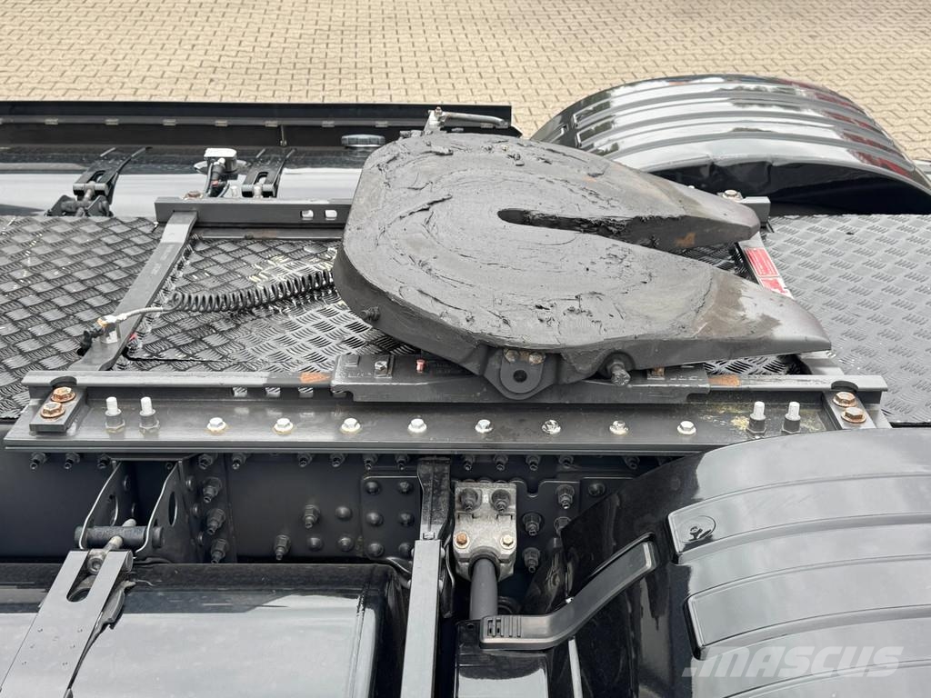 Volvo FH 500 Globetrotter XL Special / Full Air / Euro 6 Camiones tractor
